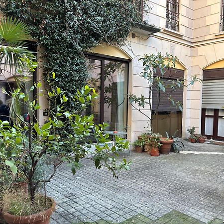 דירות מילאנו Luxury Loft Near Duomo And Garage מראה חיצוני תמונה